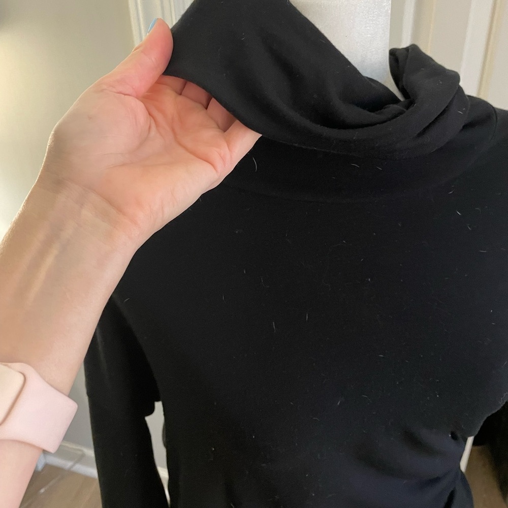 Lou and Grey pullover